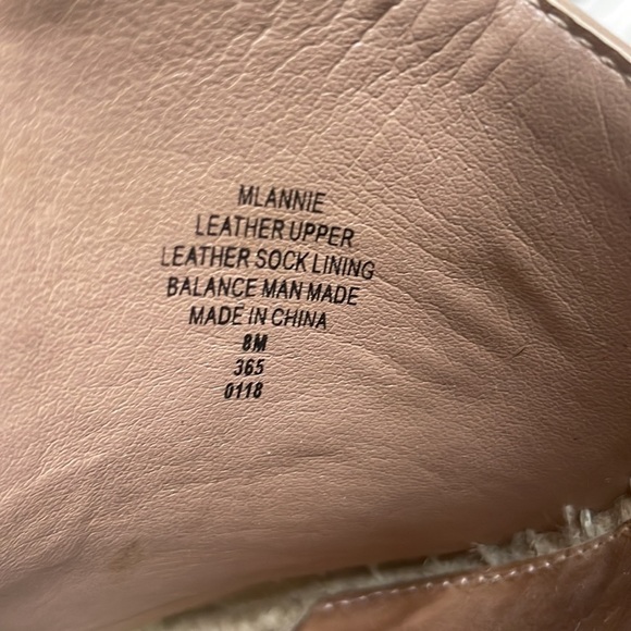 Marc Fisher Mlannie Tan Wedge Sandal, size 8 - Picture 4 of 9